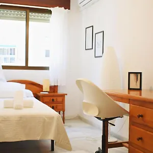 amplio-y-luminoso-apartamento-cerca-del-centro-y-la.es-andalucia.com/
